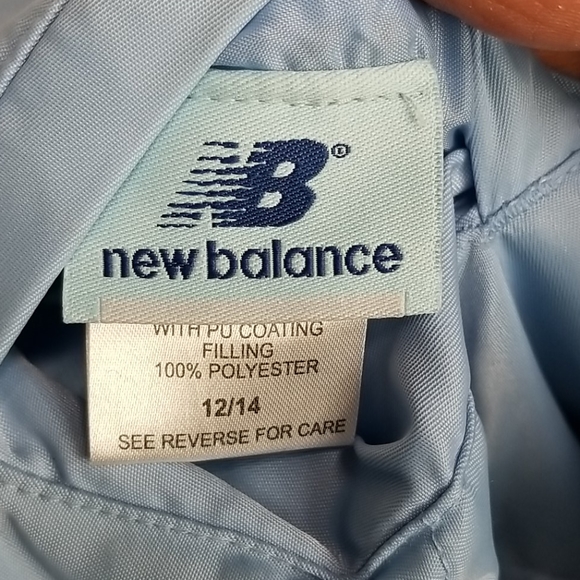 Girls 12/14 New Balance Reversable Blue vest - Picture 7 of 10